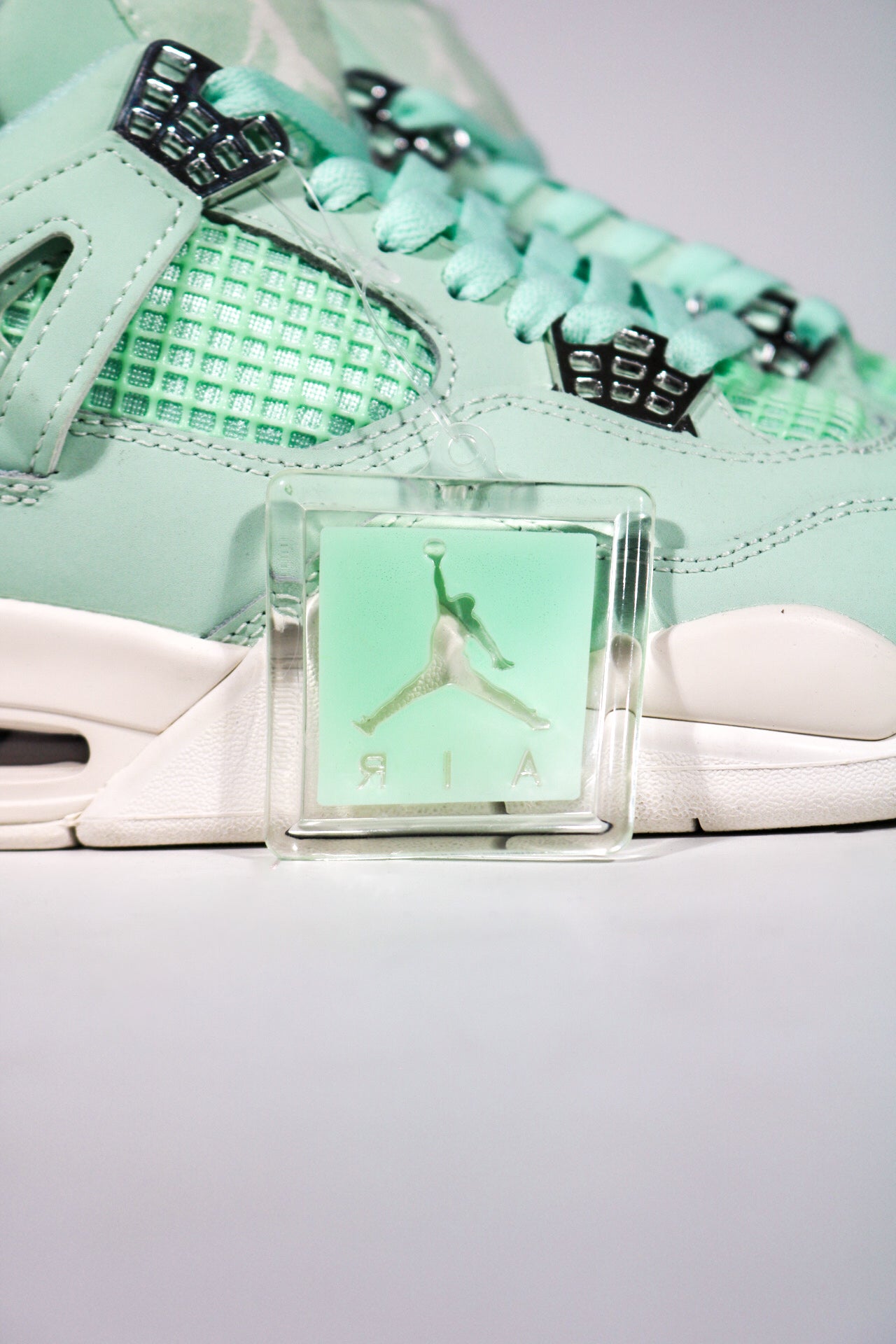 JORDAN 4 ABUNDANCE