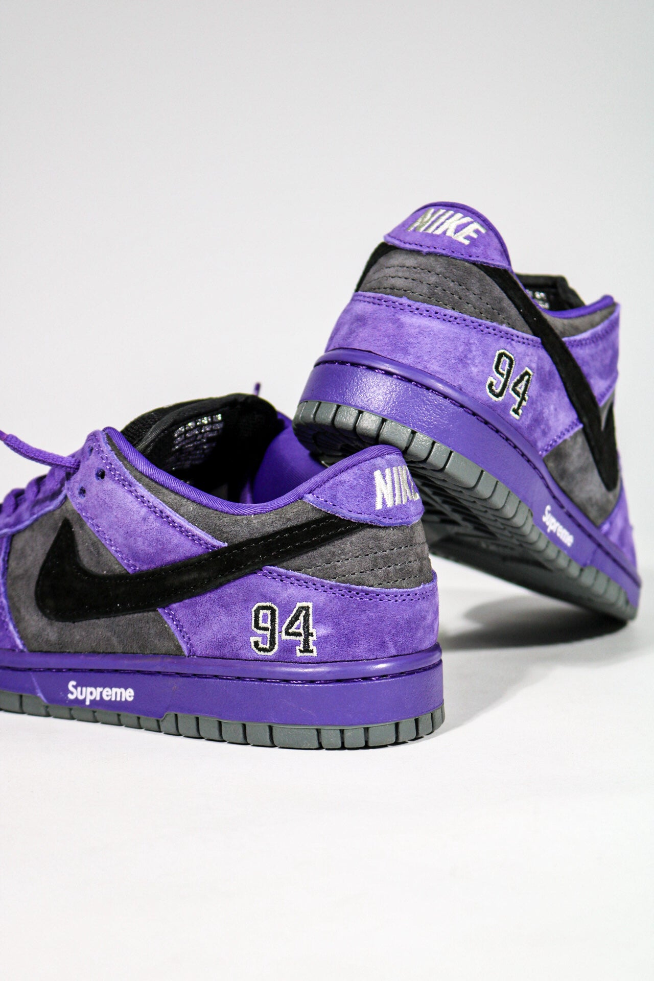 NIKE SB LOW SUPREME ‘94'