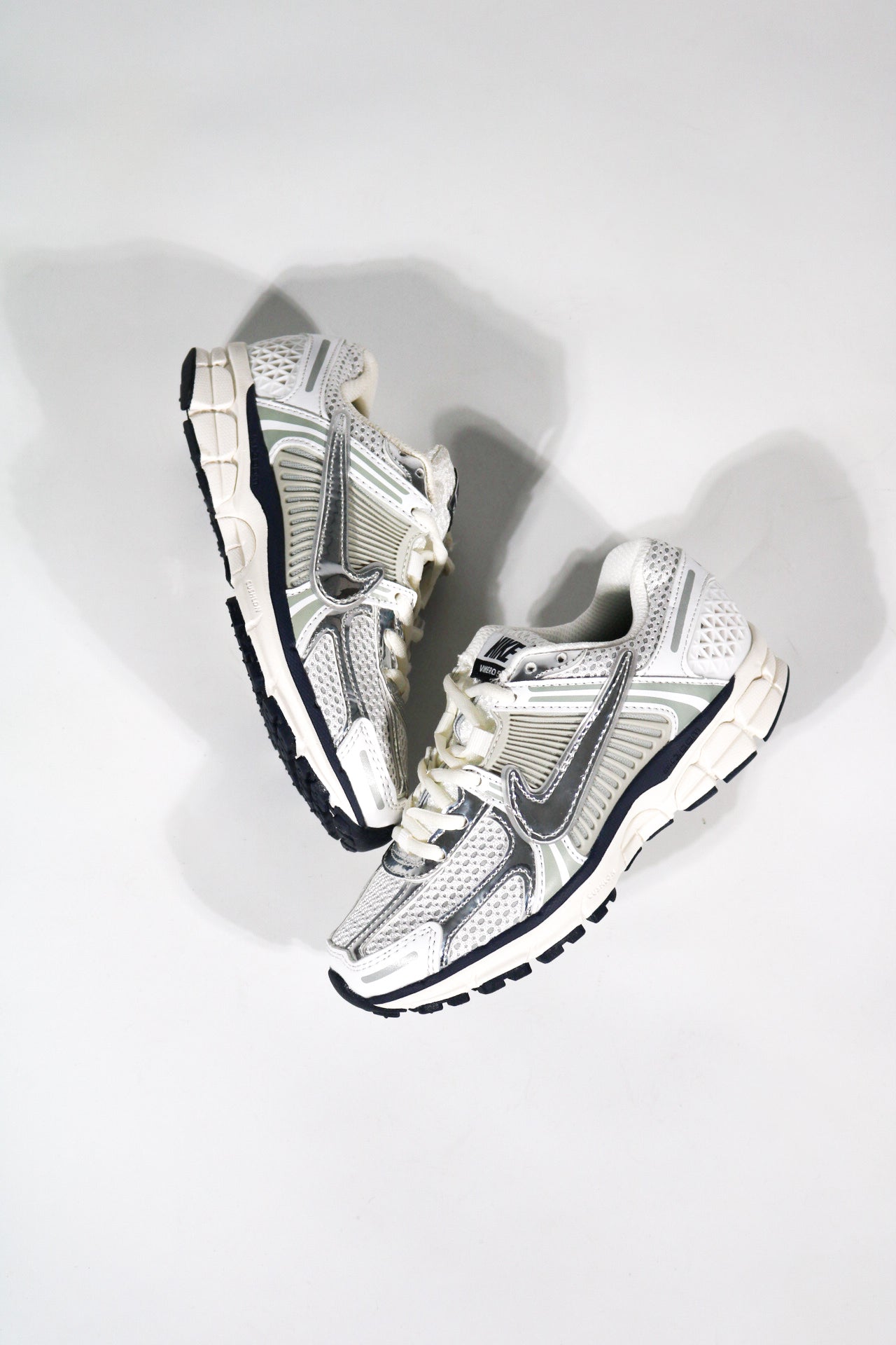 NIKE VOOMERO 5