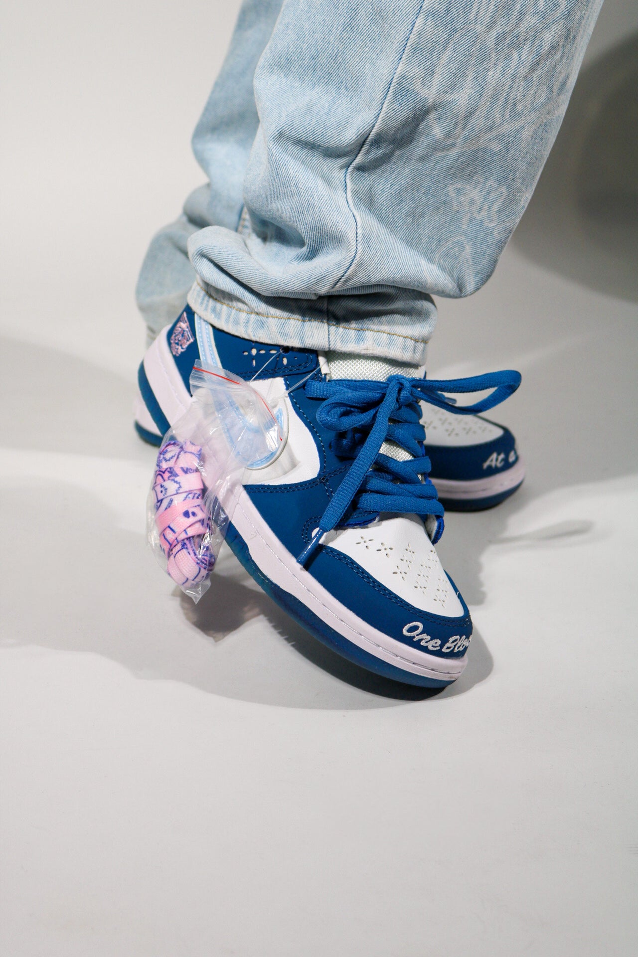 NIKE SB DUNK LOW BORN X RAIDED ONE BLOCK AT A TIME