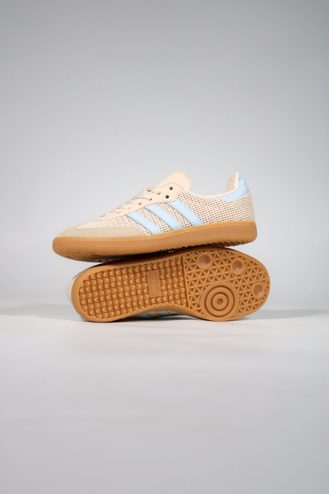 ADIDAS SAMBA "Core Black/Sand Strata/Sky Tint”