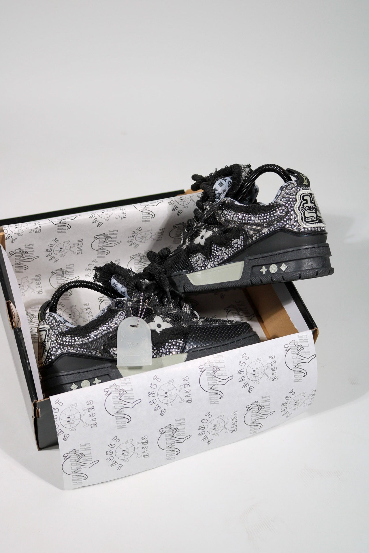 LOUIS VUITTON SKATE SWAROVSKI