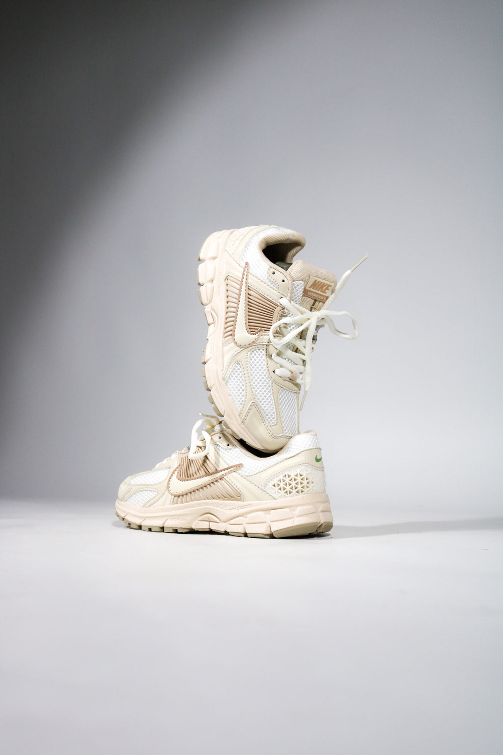 NIKE VOOMERO 5