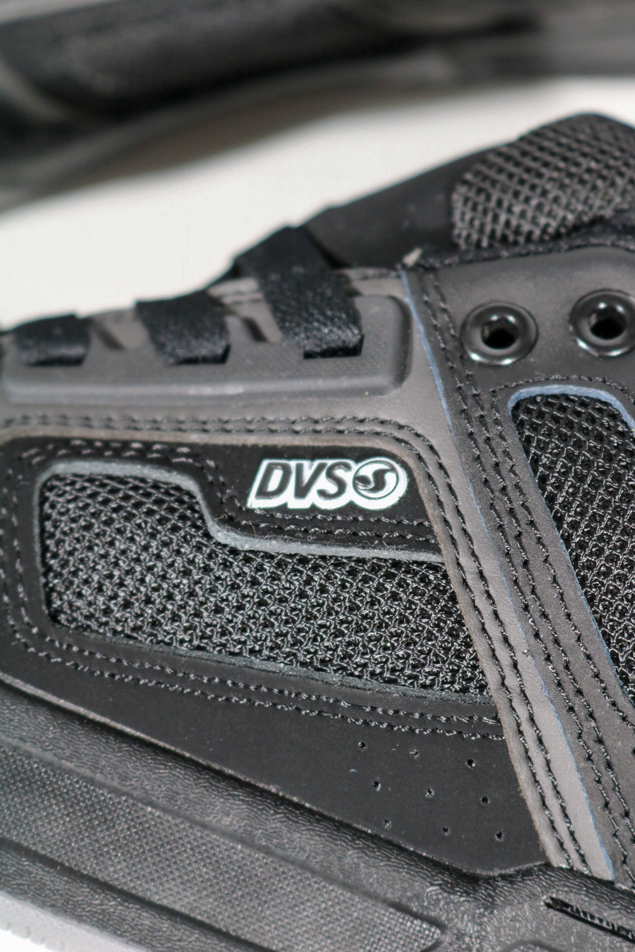DVS COMANCHE
