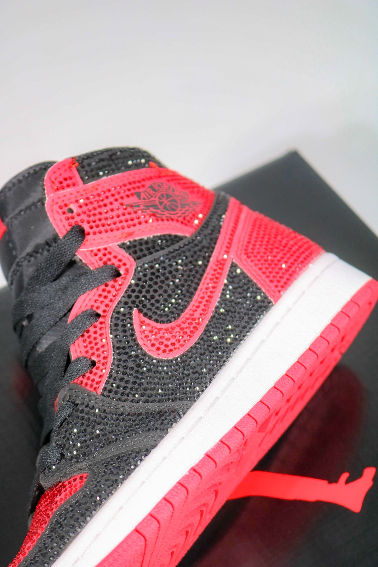 JORDAN 1 CHICAGO SWAROVSKI