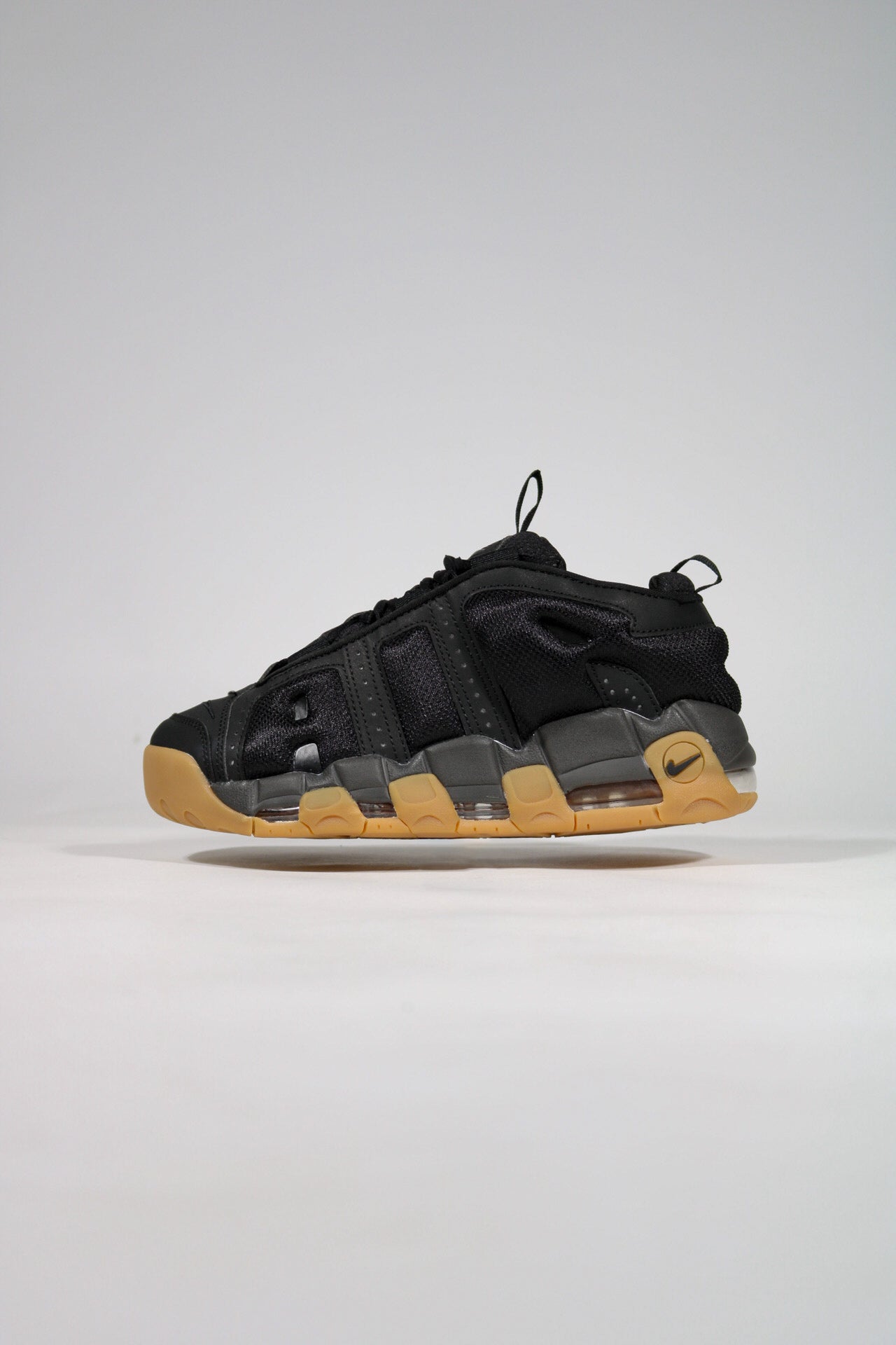 NIKE AIR MORE UP TEMPO
