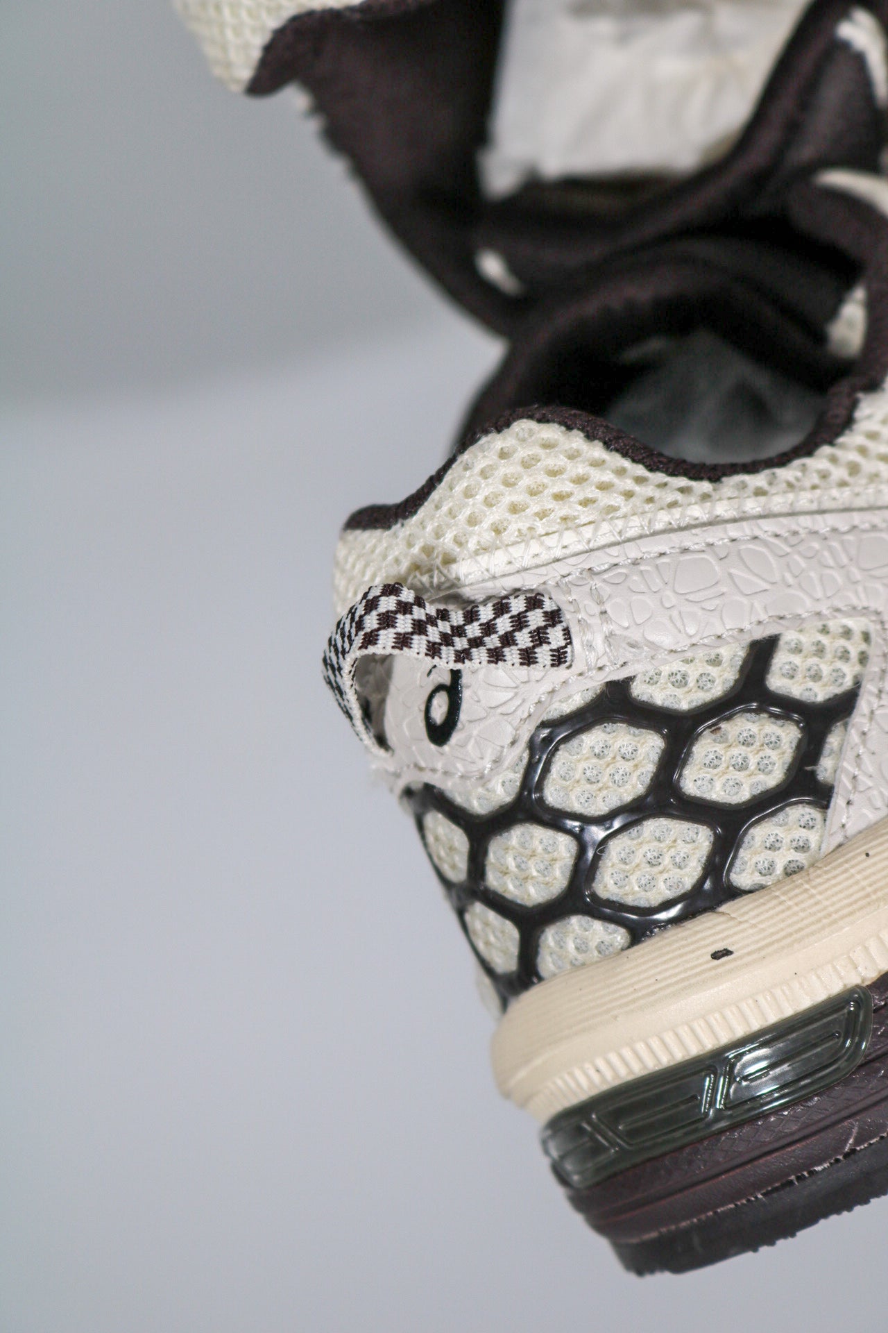 ASICS GEL KAHANA 8