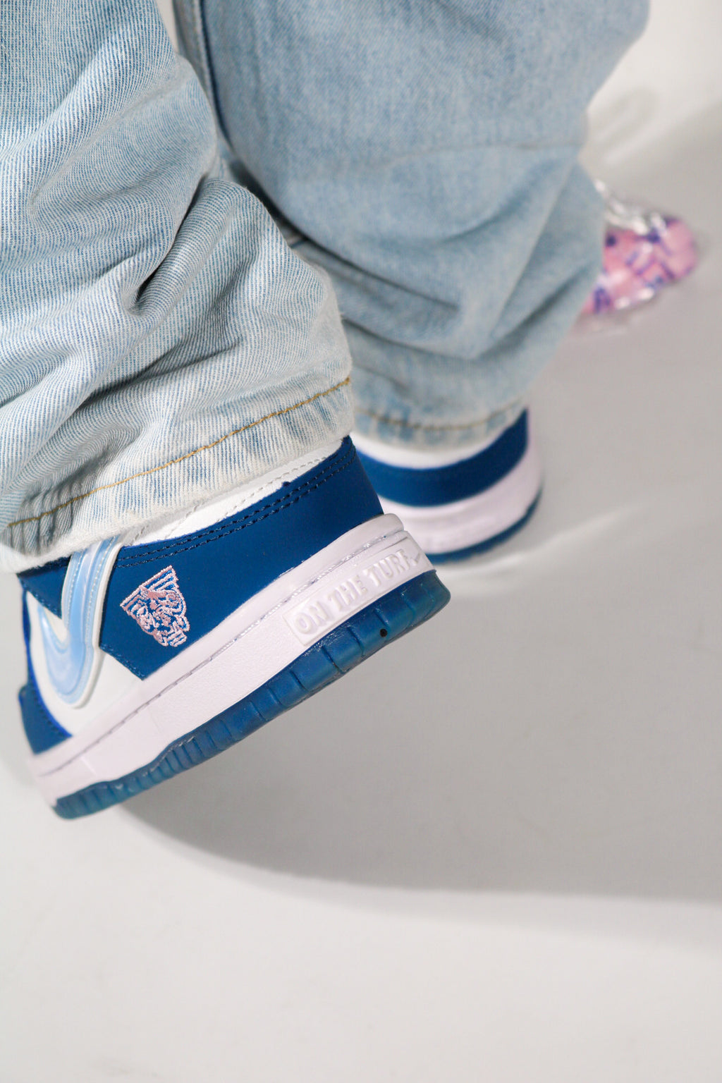 NIKE SB DUNK LOW BORN X RAIDED ONE BLOCK AT A TIME