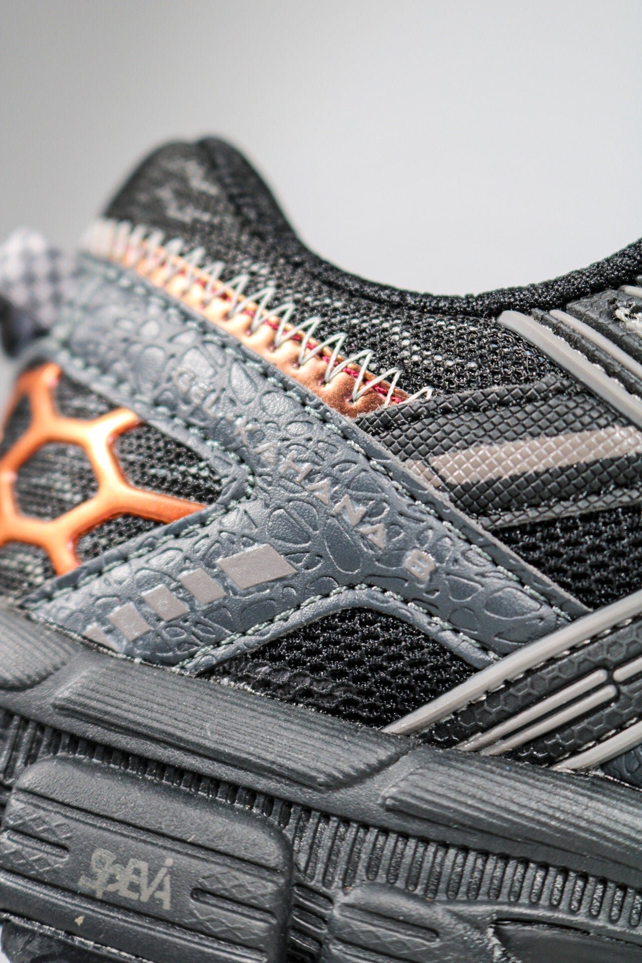 ASICS GEL KAHANA 8