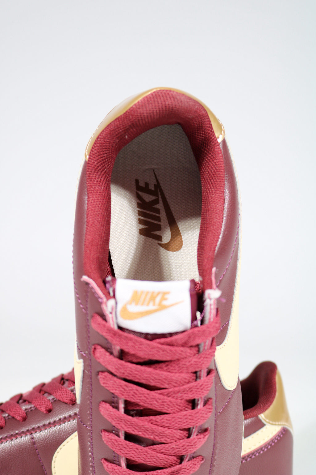 NIKE CORTEZ ‘TEAM RED’