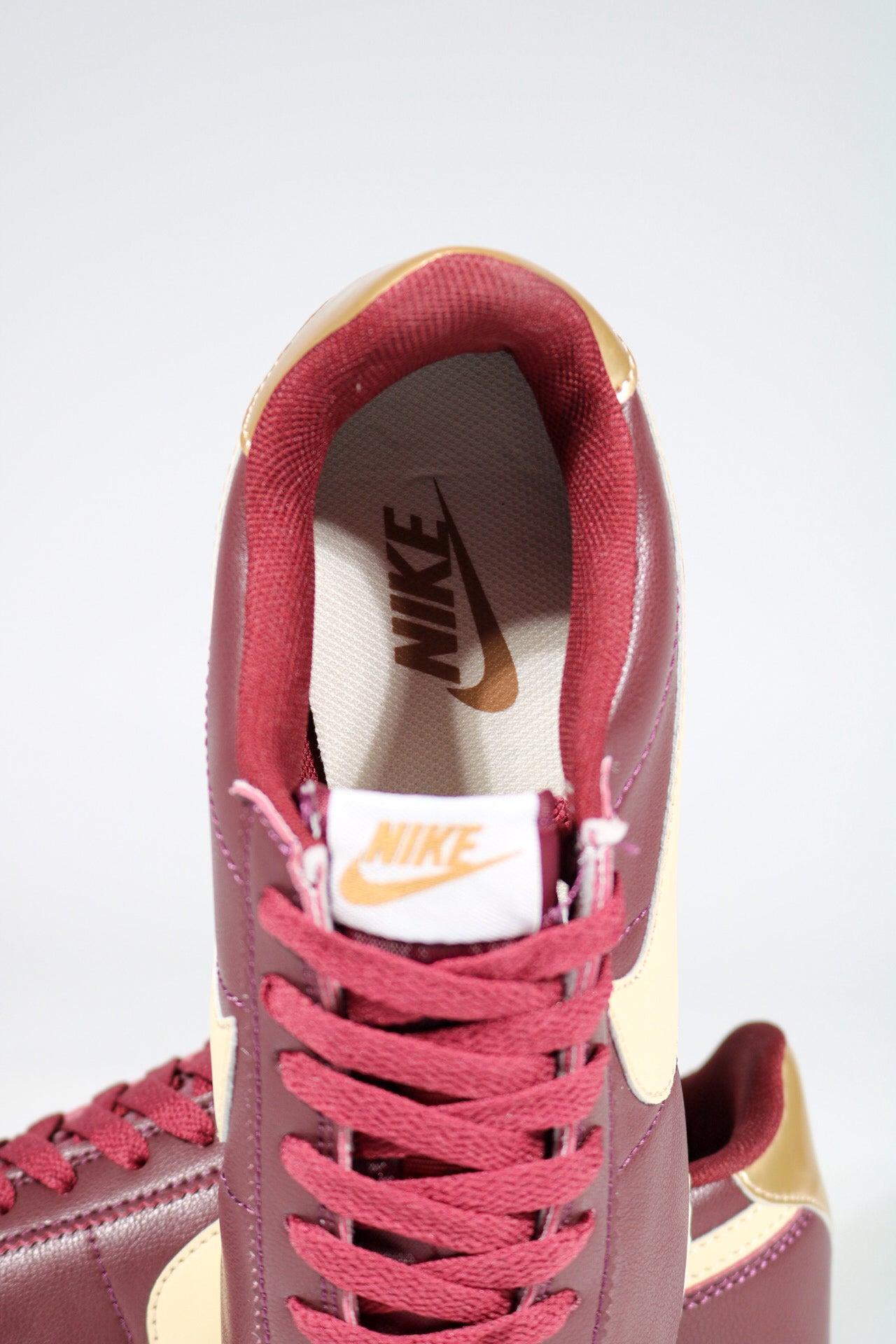 NIKE CORTEZ ‘TEAM RED’