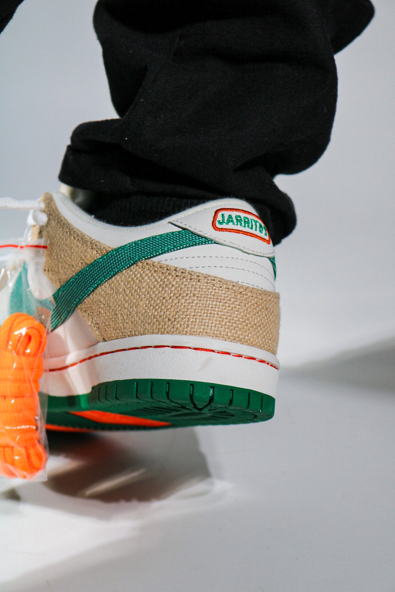 NIKE SB DUNK LOW JARRITOS