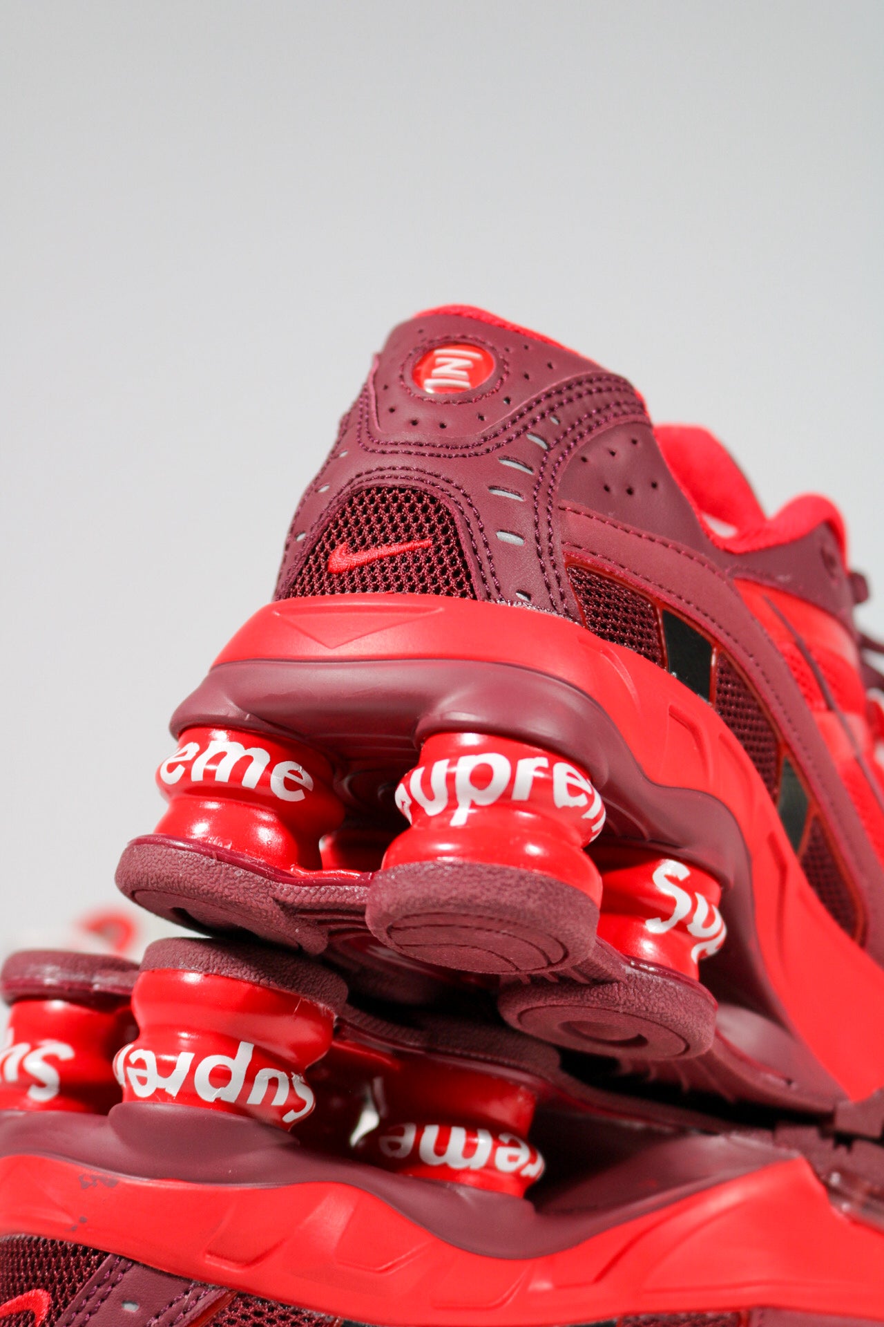 NIKE SHOX RIDE 2 SP SUPREME ‘SPEED RED’