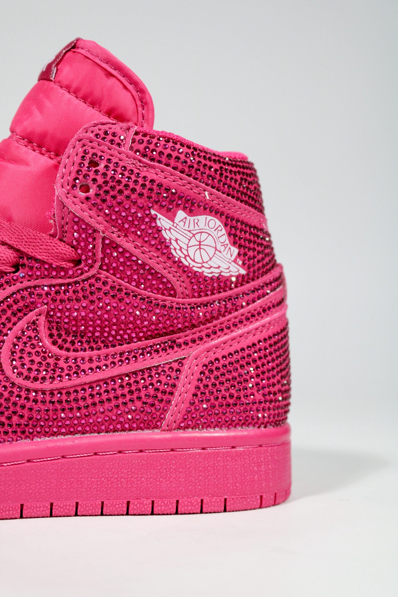 JORDAN 1 INTENSE PINK CRYSTALS