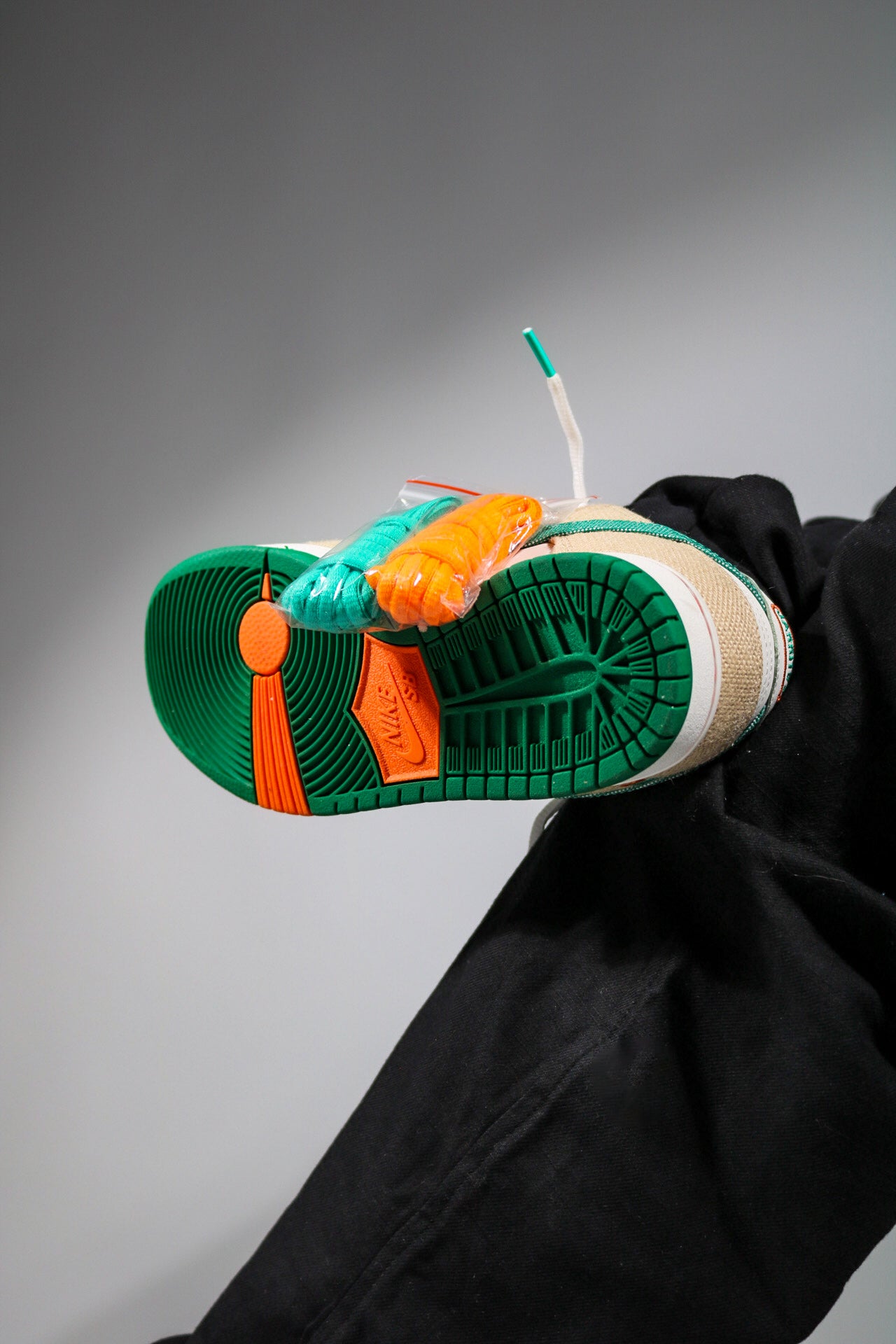 NIKE SB DUNK LOW JARRITOS