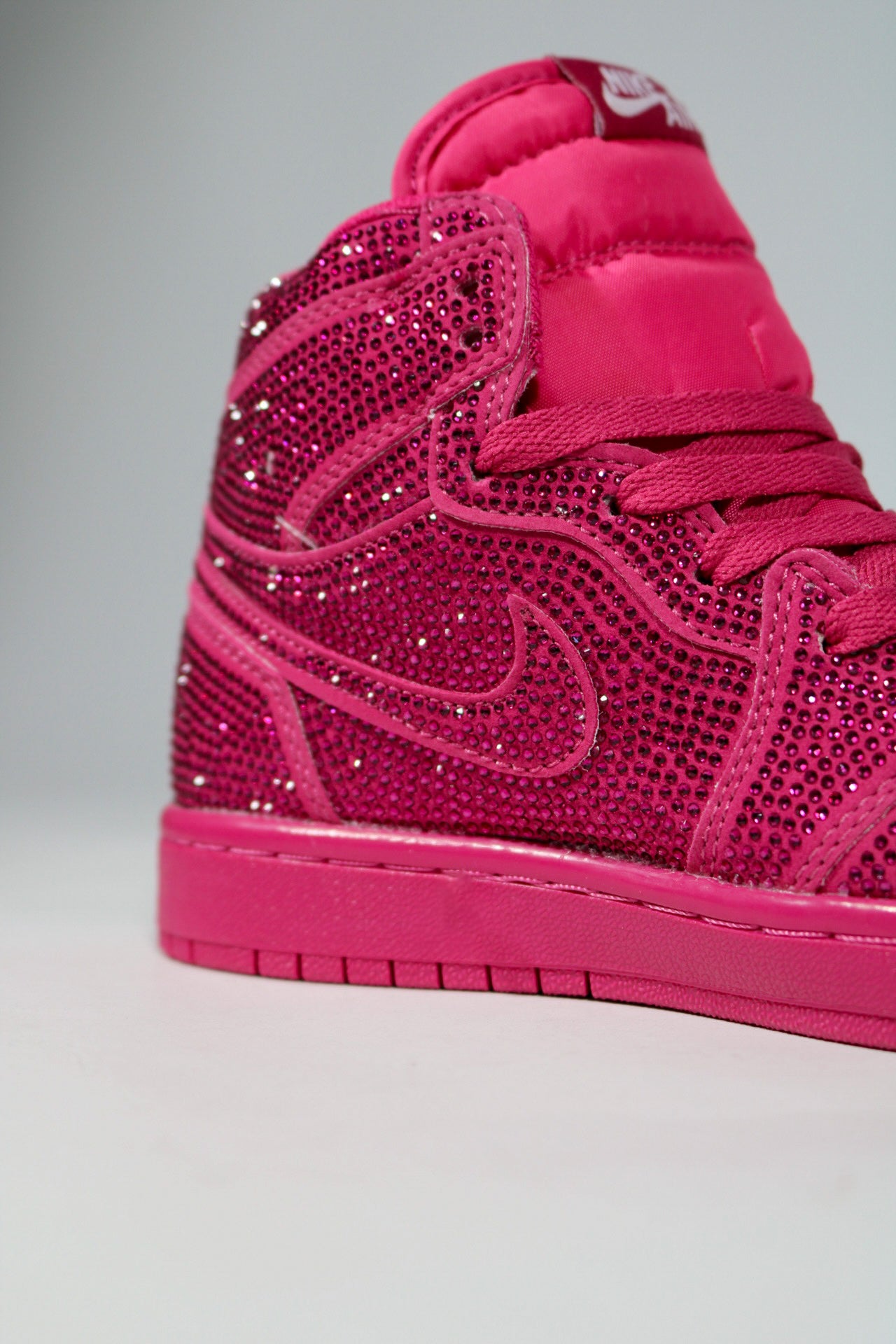 JORDAN 1 INTENSE PINK CRYSTALS