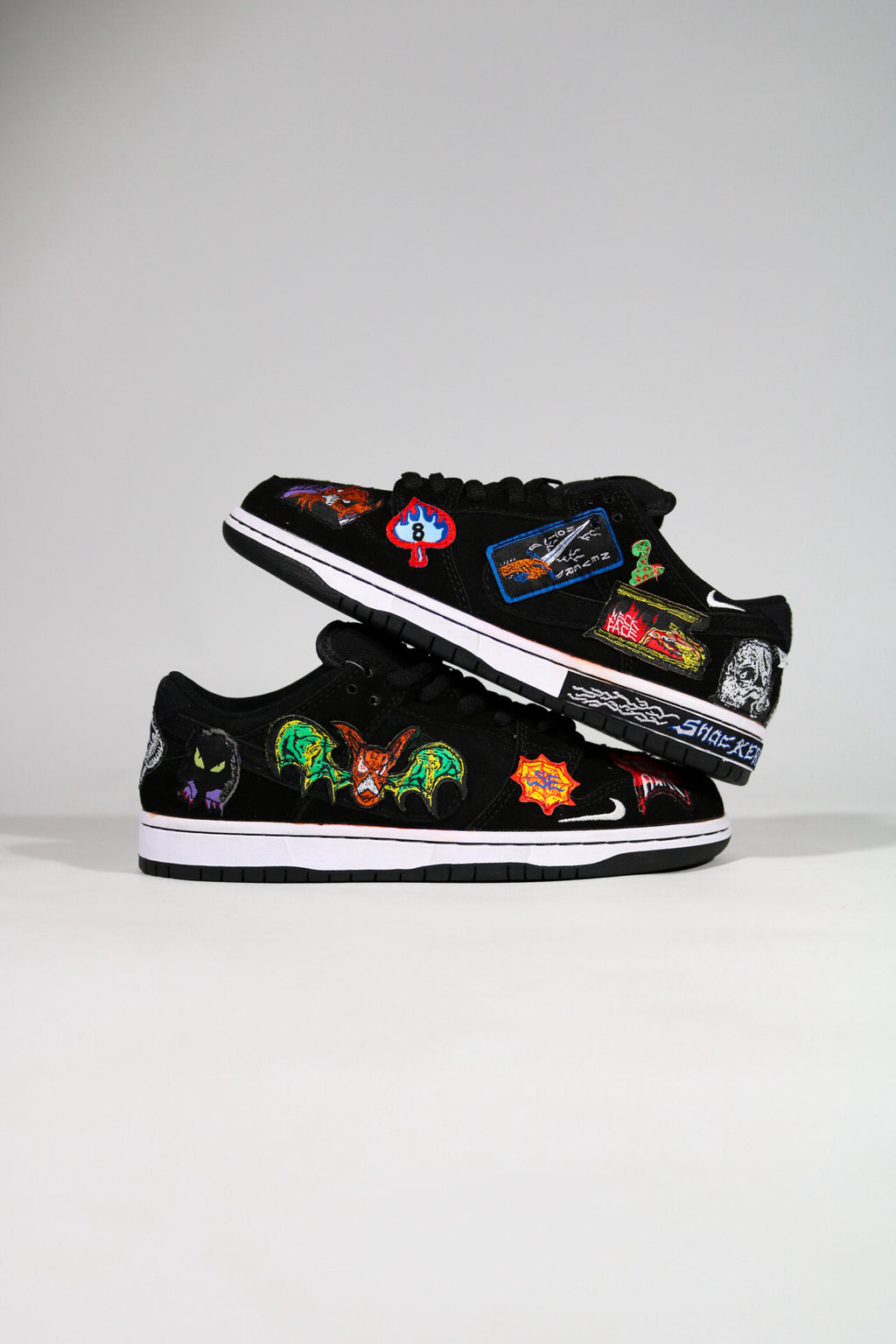 NIKE SB NECKFACE