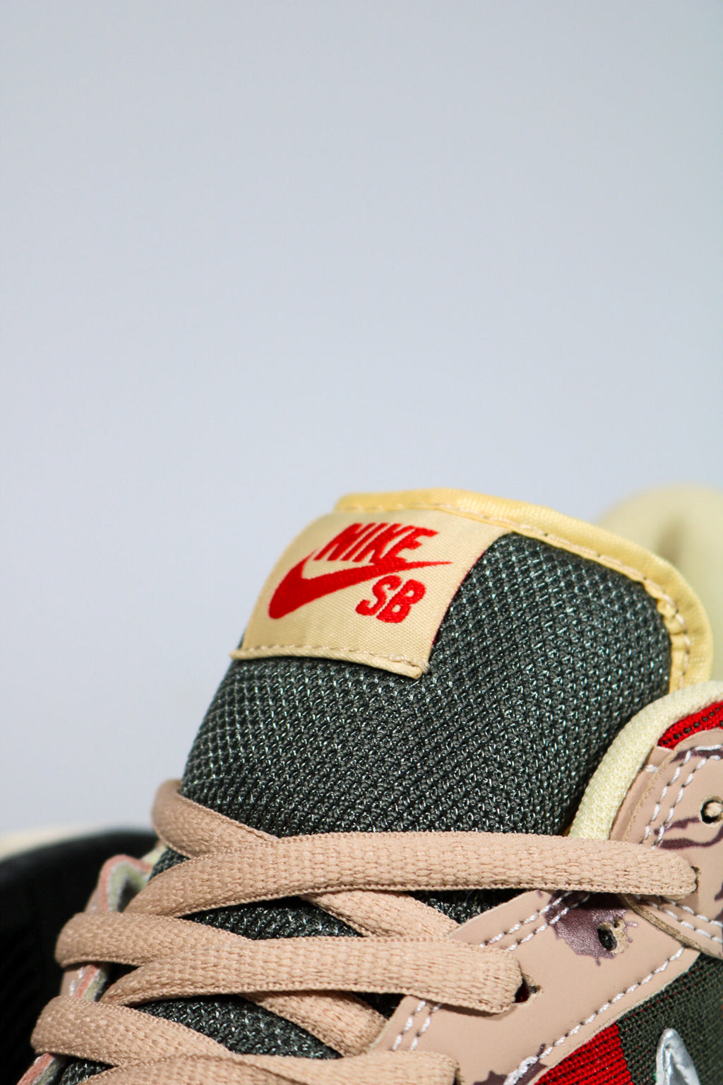NIKE SB LOW FREDDY KRUEGER